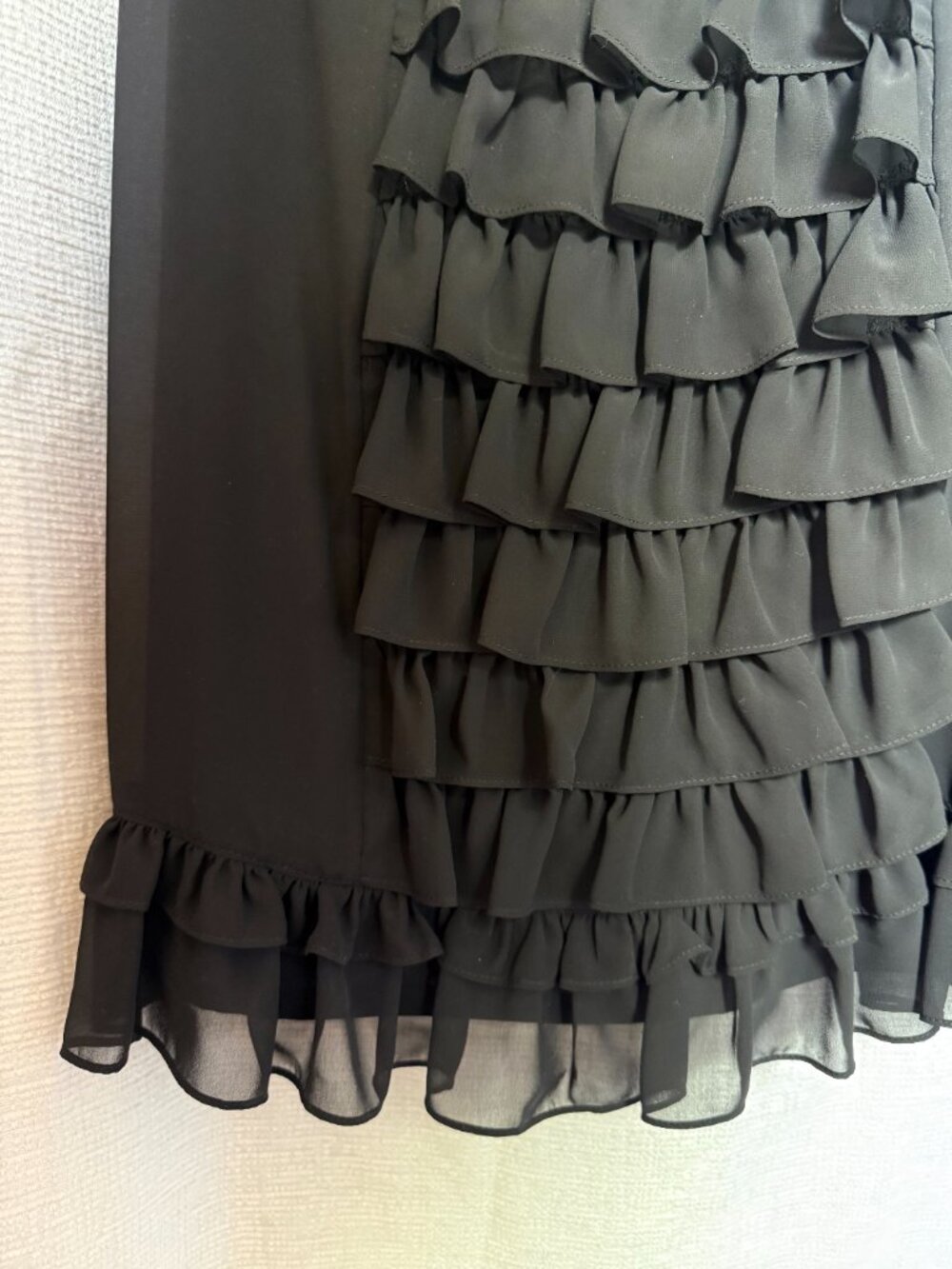 Joseph Ribkoff Black Ruffle Cocktail Dress size 14 - Picture 2 of 8